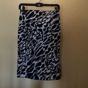NWOT Express Design Studio Pencil Skirt Size 2